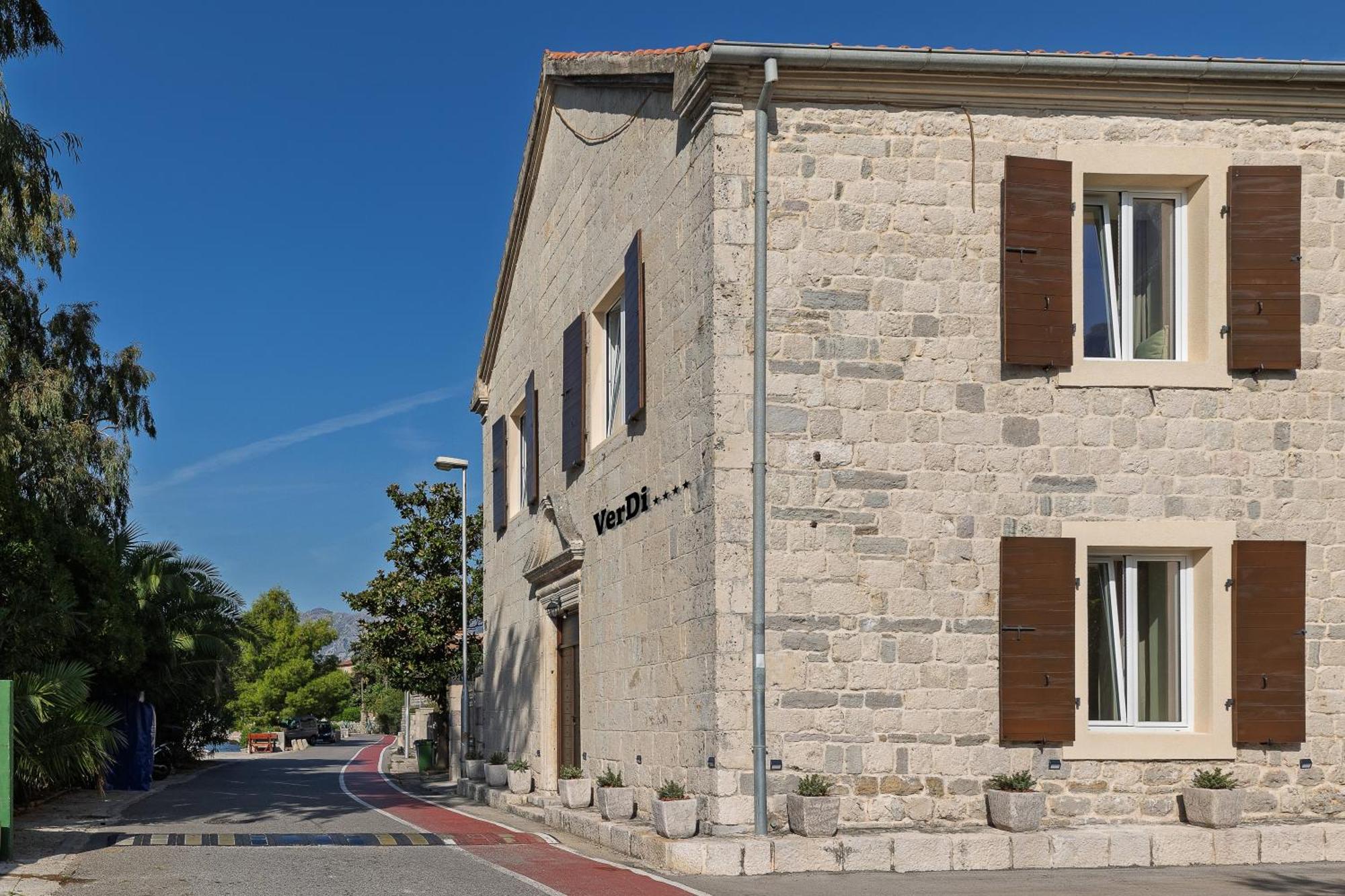 Verdi Kotor Exteriör bild