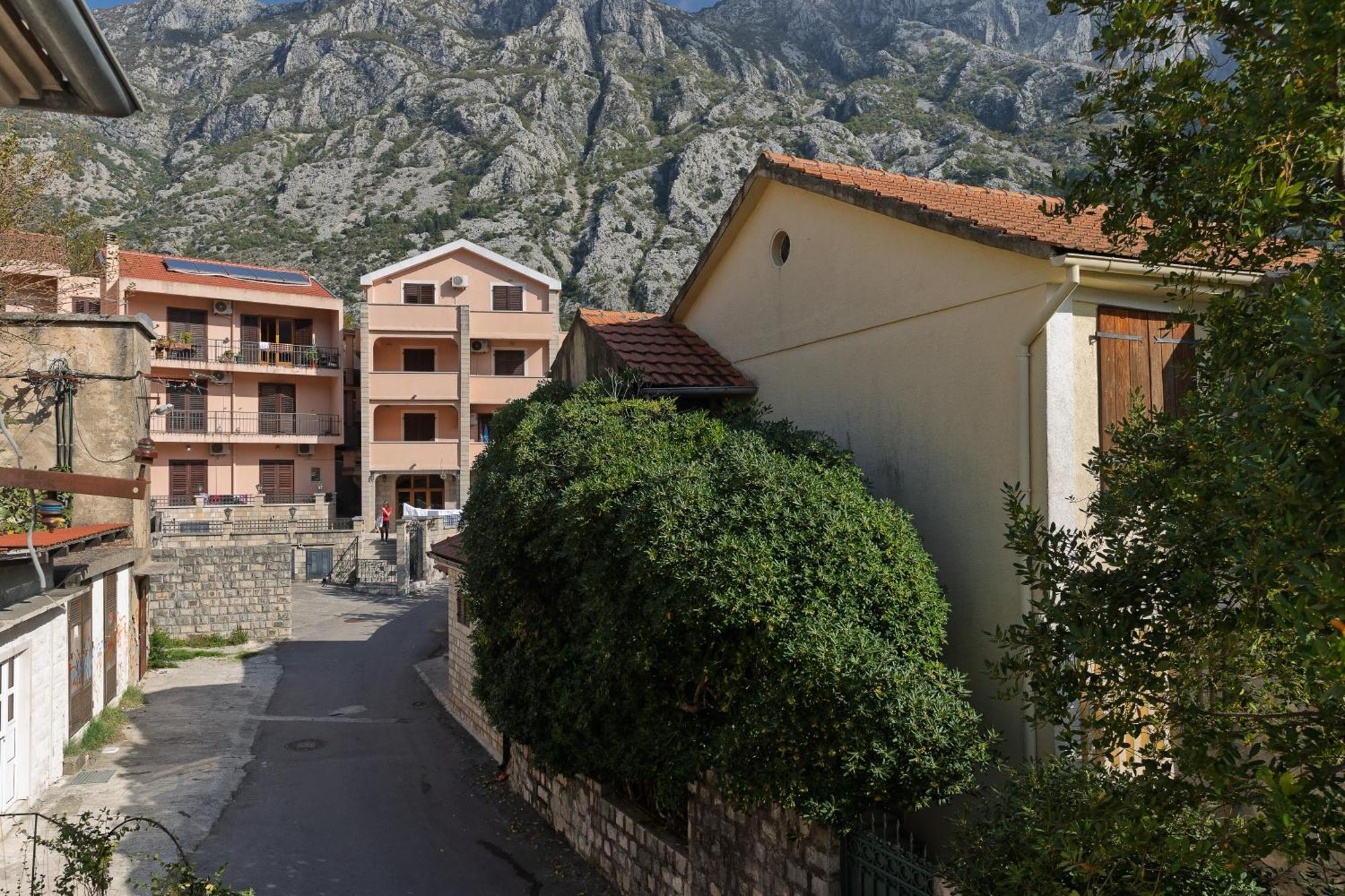 Verdi Kotor Exteriör bild