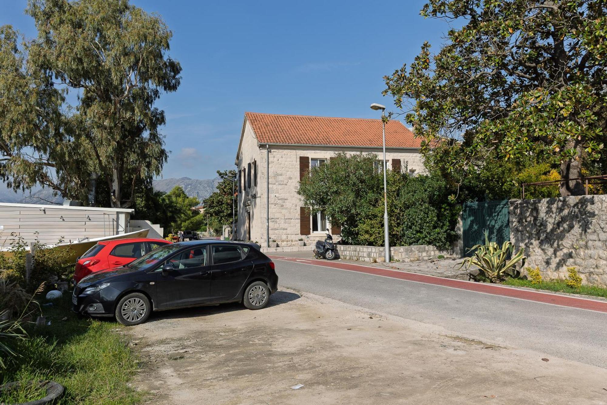 Verdi Kotor Exteriör bild