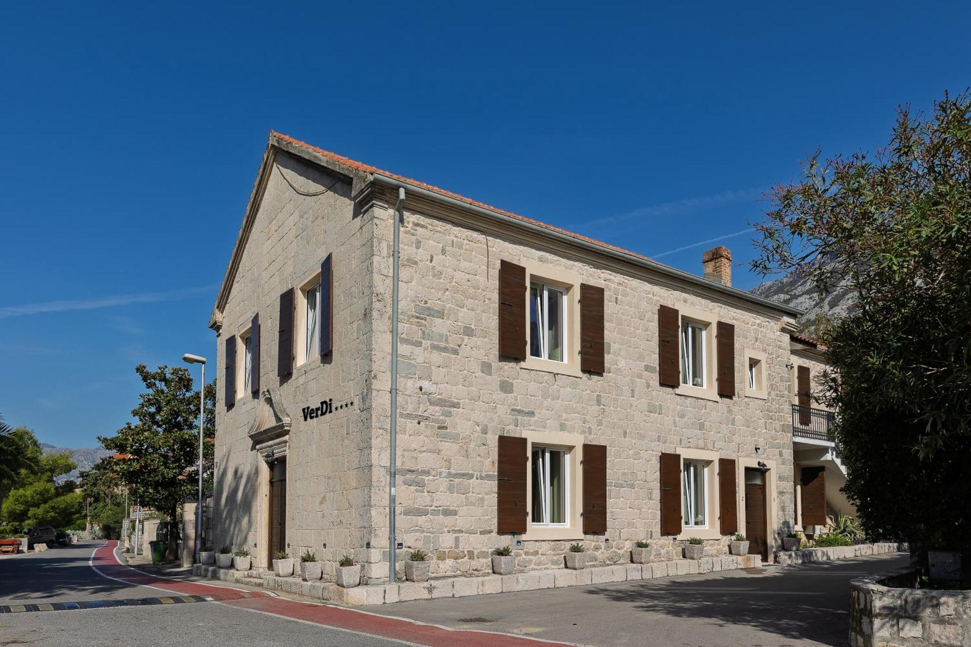 Verdi Kotor Exteriör bild