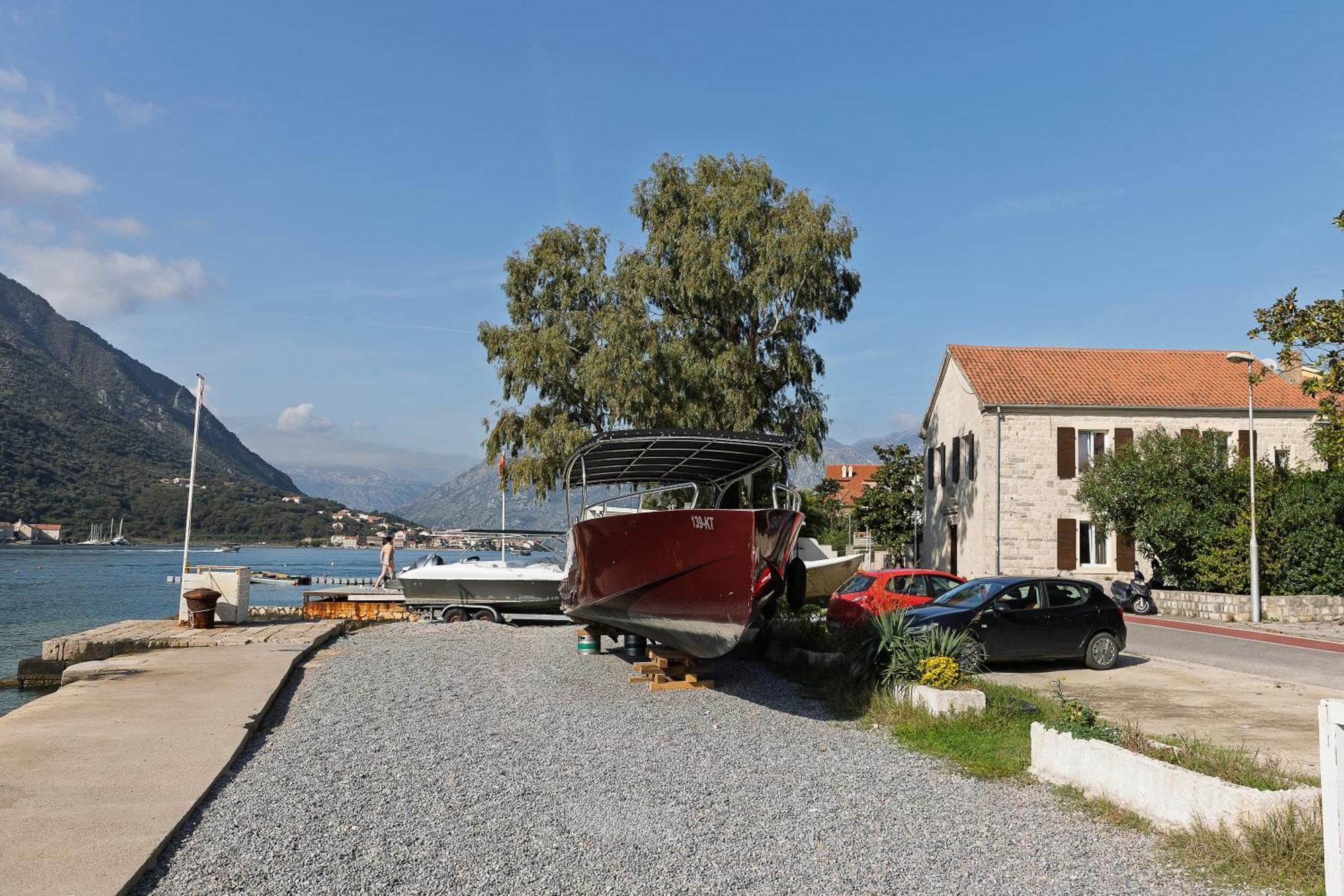 Verdi Kotor Exteriör bild